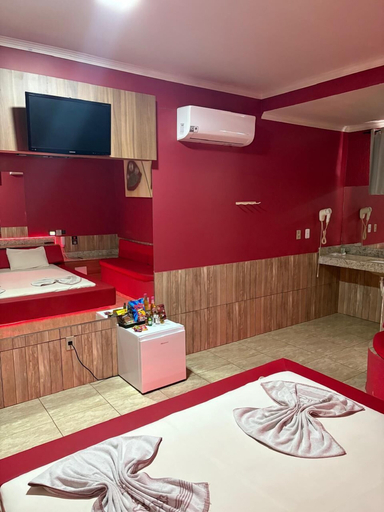 Others 4, Motel Laddak, Brasília