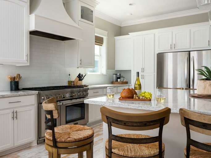 Private kitchen 2, Casa Del Sol 4 Bedroom Home, Galveston
