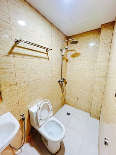 Bathroom 5, Hotel 99 Quiapo Manila, Manila City