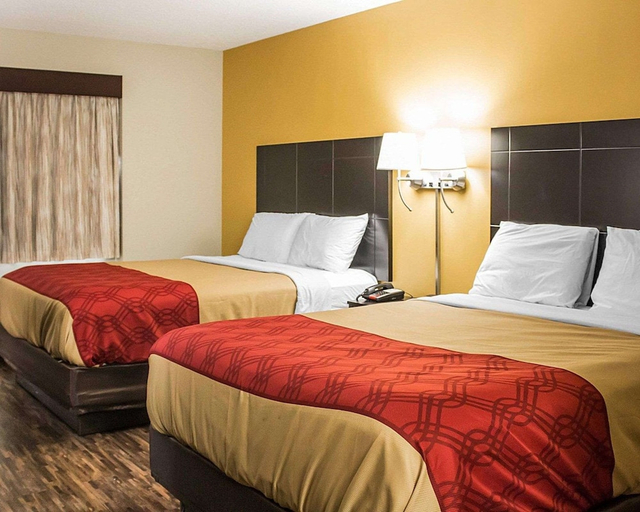 Bedroom 2, Econo Lodge Columbus West, Franklin