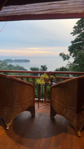 Facilities 2, Air Manis Hillside Villa Cafe & Resto, Padang