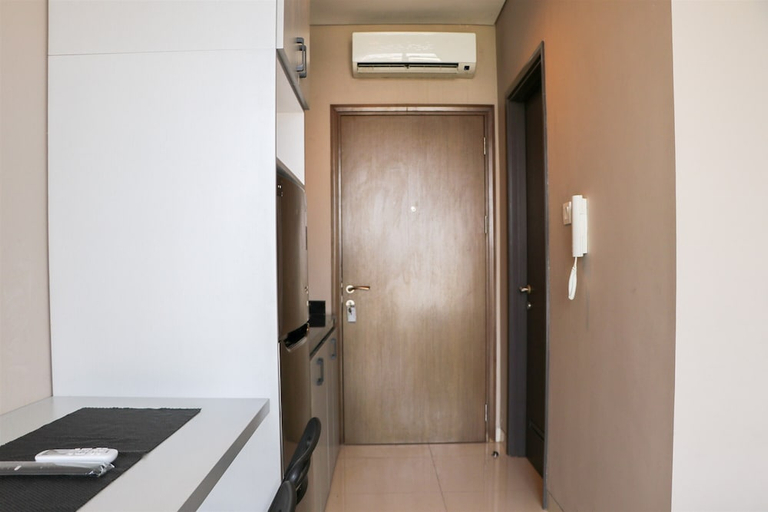 Others 2, Strategic And Warm Studio At Ciputra International Apartment, West Jakarta