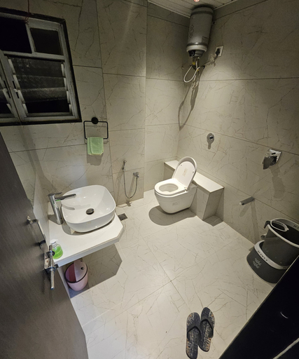 Bathroom 4, Annapurna Executive, Osmanabad