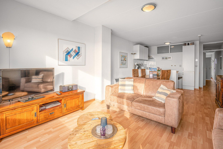 Living room 3, 4-person apartment with island-sea view, Texel