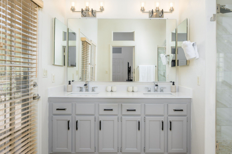 Bathroom 3, Echo Ridge 4 Bedroom Home, Maricopa