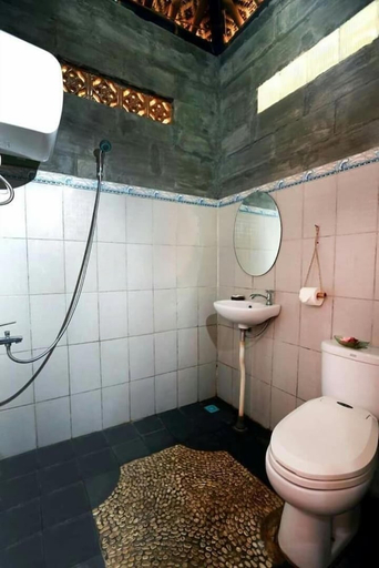 Bathroom 3, Pondok Bamboo Sendangsari, Wonosobo