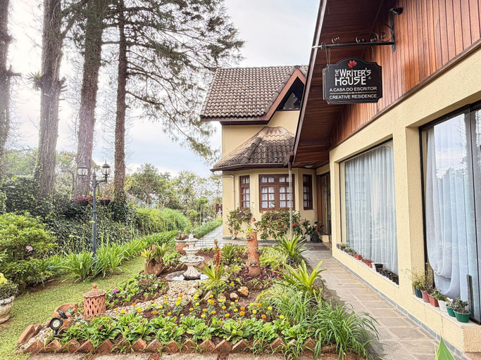 Exterior & Views 2, THE WRITERS HOUSE, Campo Limpo Paulista
