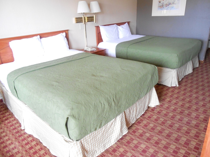 Bedroom 2, Extend-a-Suites Phoenix, Maricopa