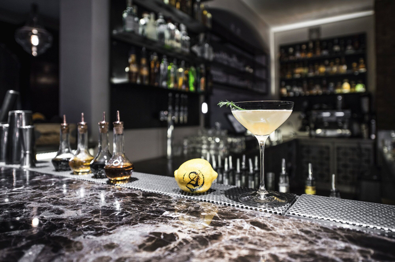 Food & Drinks 5, Apotek Hotel by Keahotels, Reykjavík