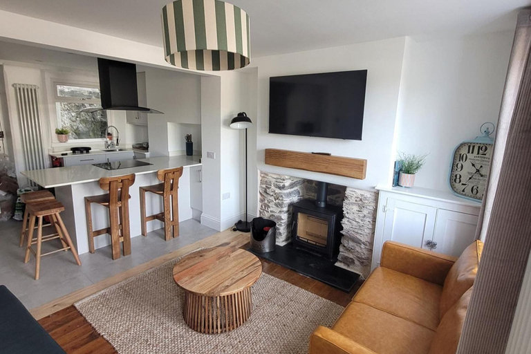 Living area 2, Seaside Escape at Looe Cottage, Cornwall