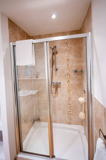 Room 3, 2 Bed Seapoint Birchington Escape By Adliv, Kent