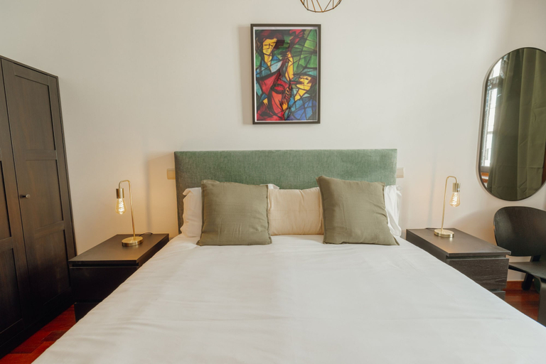 Room 4, Modern Terrace 2BD Apartment by Vacationy, Porto