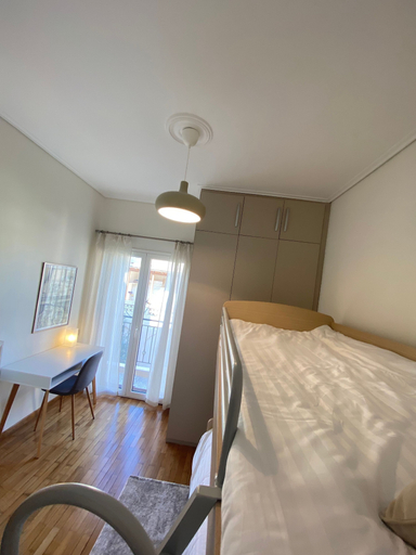 Room 3, Spacious Glyfada Golf 4BR -near Beach Shops, Attica