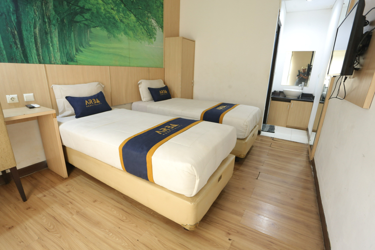 Bedroom 2, King Stone Resort Hotel, Bekasi