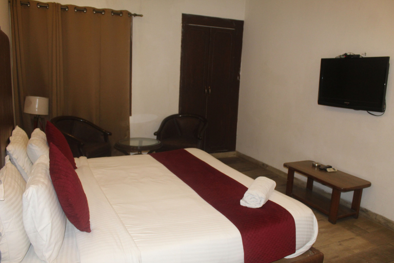Bedroom 3, Khanna Residency, Delhi