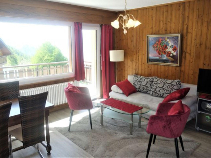 2, Stunning apartment with mountain view, Conthey