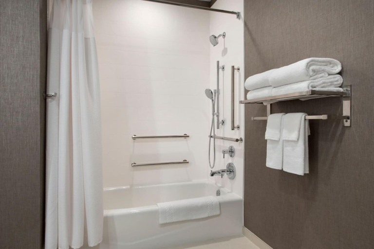 Bathroom 4, Willow Grove Inn, Montgomery