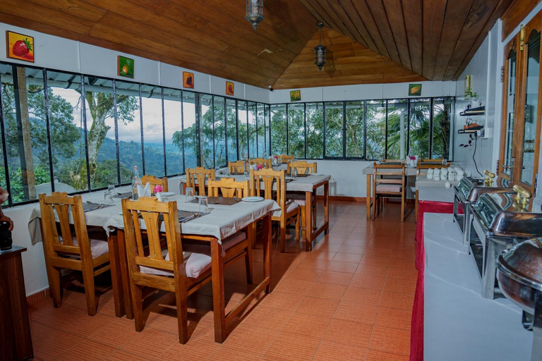 Food & Drinks 4, Bracknell Forest Munnar, Idukki