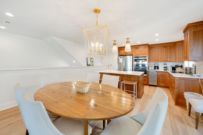 Dining 5, Spacious Oceanfront Villa With Elevator, Wifi, Library, Board Games, Sunroom, And Wine Refrigerator 4 Bedroom Villa by Peace Vacations, Georgetown