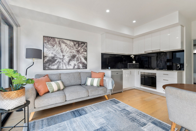 Living room 2, Comfortable 2BR Retreat With Balcony & Parking, Melbourne