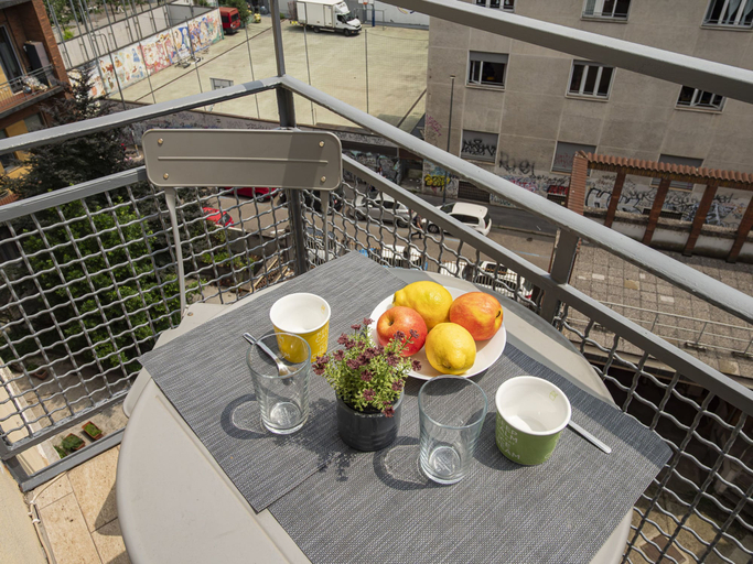 Room 5, Spinoza - Modern 1 br With Balcony Steps From Piola, Milano