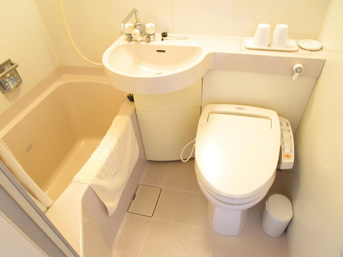 Bathroom 3, Green Hotel Omagari, Daisen