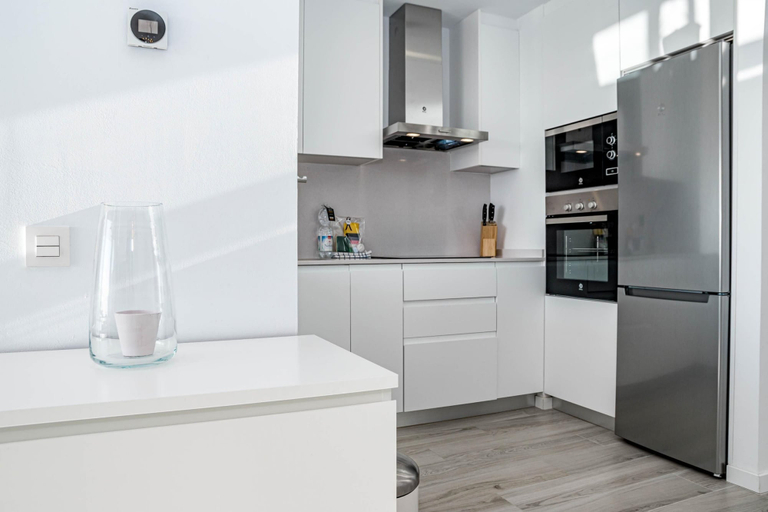 Room 4, OV5 BB- Modern Family Flat Lovely Views, Málaga