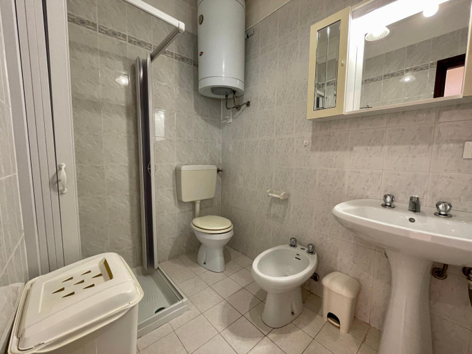 Bathroom 3, Amazing Apartment for 5 People -terrace-pool-tv, Venezia