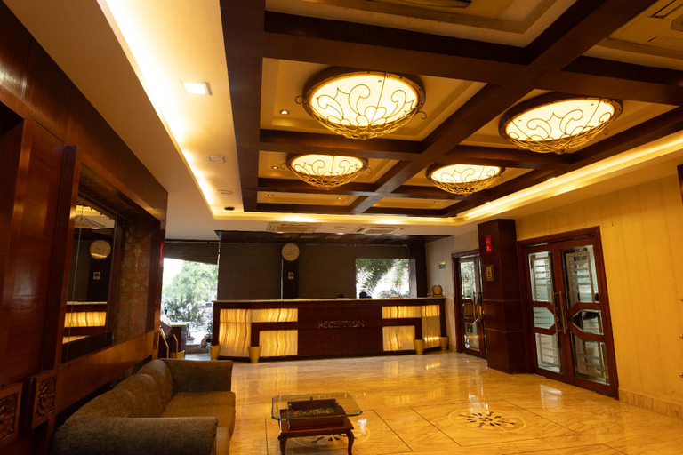 Public Area 3, New Hotel Broadway, Varanasi
