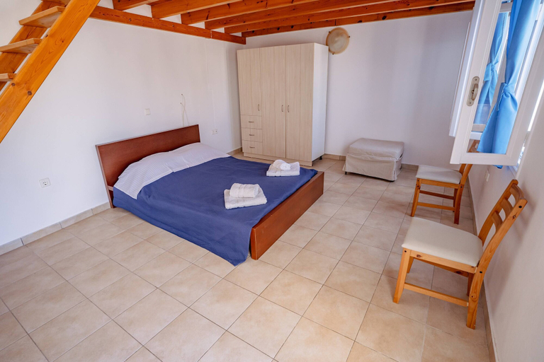 Room 5, Kamari Open View - Santorini Family Escape, South Aegean