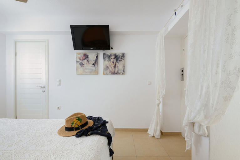 Room 3, Naxos Kastraki Homey Villa With Sea View, South Aegean