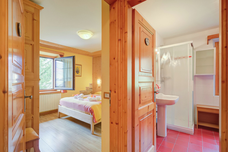 Bedroom 3, Stella Alpina, Sondrio