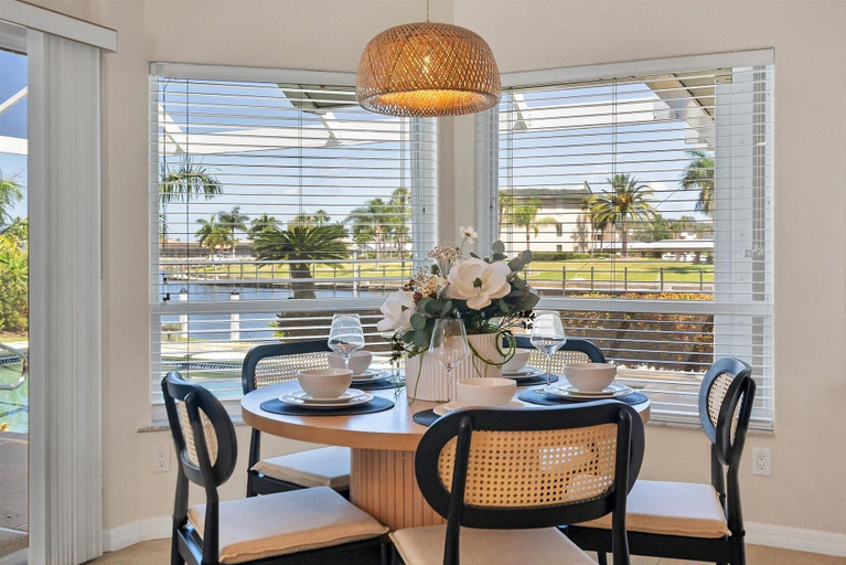Dining, Punta Gorda Isles 3 Bedroom Pool+Hot Tub Home 2 Home, Charlotte