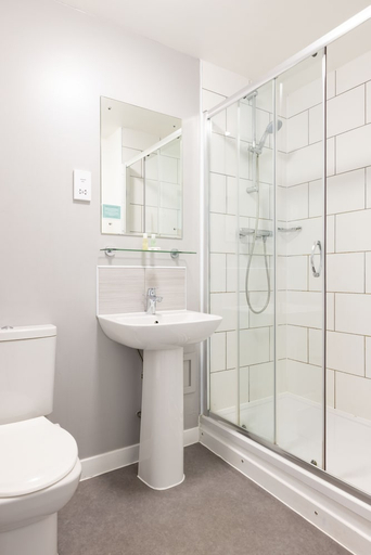 Bathroom 4, The Great Western Hotel, Argyll and Bute