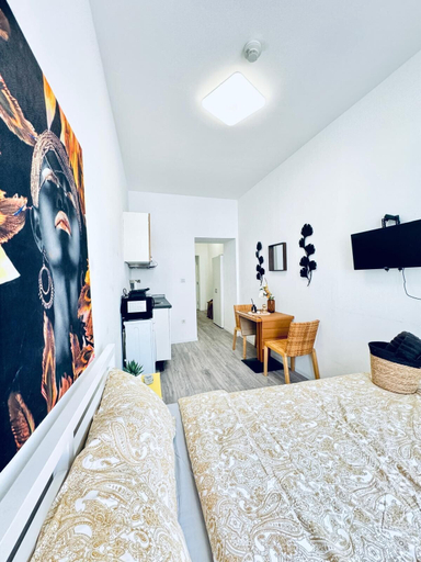 Room 2, Cozy and Affordable Palace Studio, Wien