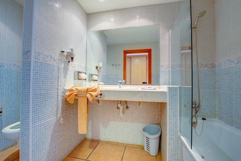 Bathroom 4, SBH Club Paraíso Playa - All Inclusive, Las Palmas