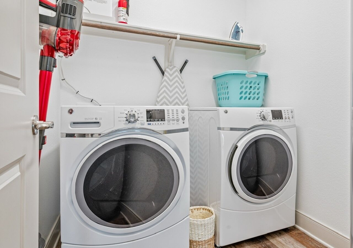 Interior 3, Breeze Easy 3 Bedroom Home, Galveston