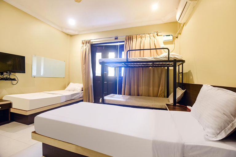 Bedroom 2, Via Sunrise Madgaon, South Goa