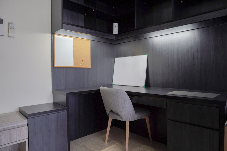 Others 2, Elegant And Comfy 2Br With Private Lift At Menteng Park Apartment, Jakarta Pusat