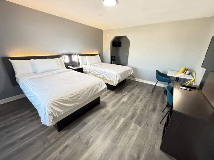 Room 2, Budget Inn Port Lavaca, Calhoun