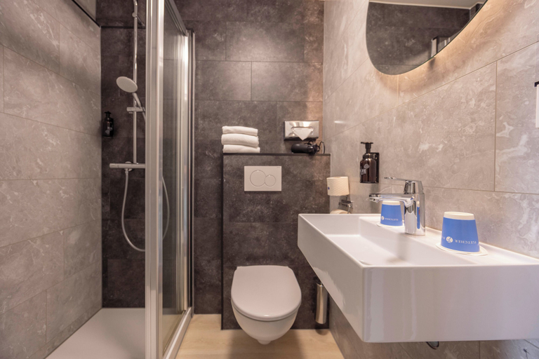 Bathroom 3, Fletcher Hotel-Restaurant La Ville Blanche, Thorn