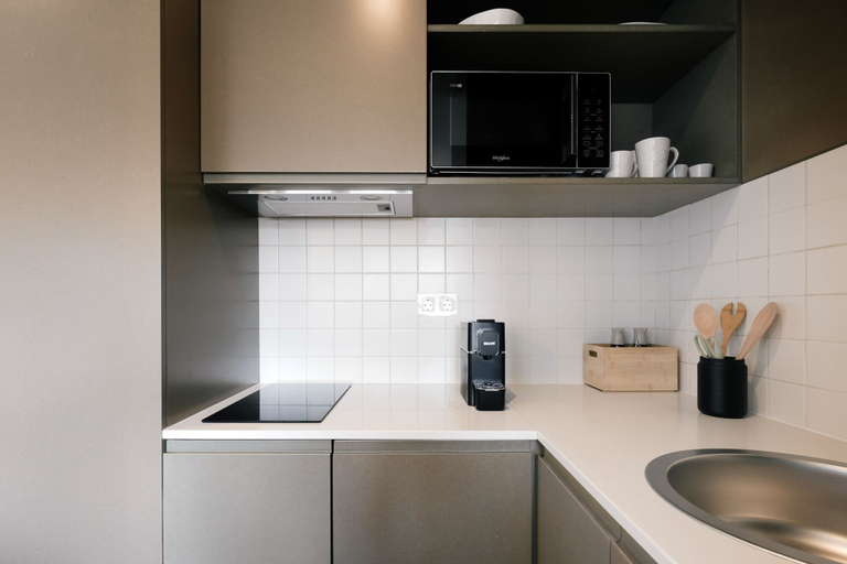Room 4, Bom Sucesso Executive Flat 5 3 by Feel Porto, Porto