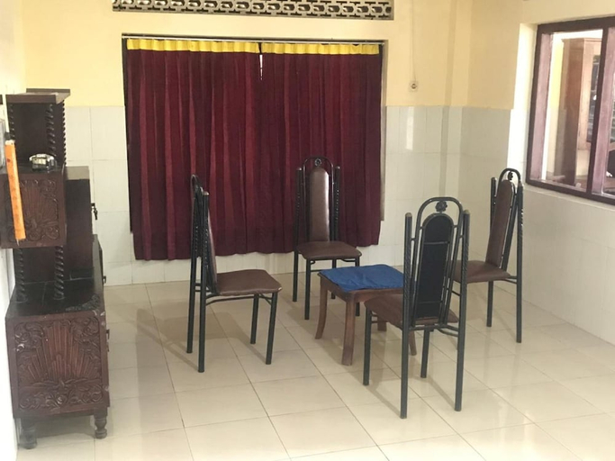 Public Area 2, Hotel O Wisma Gading Syariah, Pemalang