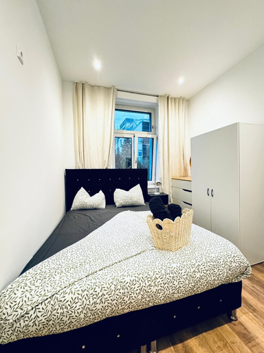 Room 4, Bright Studio Close to Klosterneuburg, Wien Umgebung