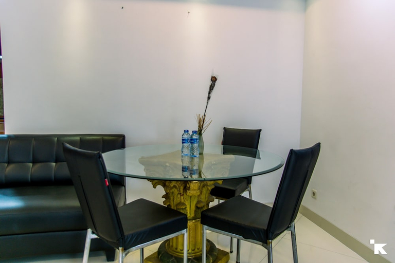 In-Room Dining, Elegant 2Br With Extra Room Apartment At Sudirman Tower Condominium, Jakarta Selatan
