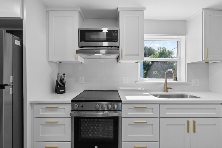 Private kitchen 4, Villa Bleu 1, Volusia