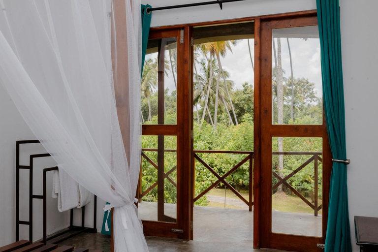 Bedroom 2, Tekkawatta, Kaduwela