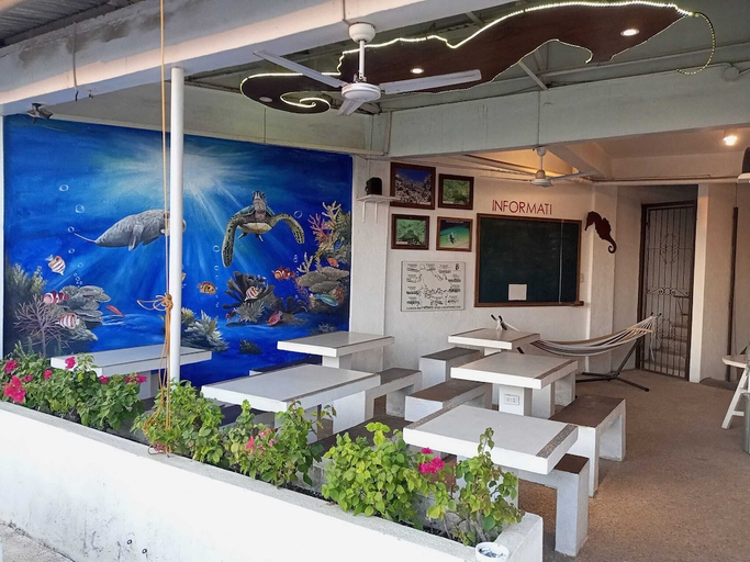 Food & Drinks, Sea Horse Guest House, Coron