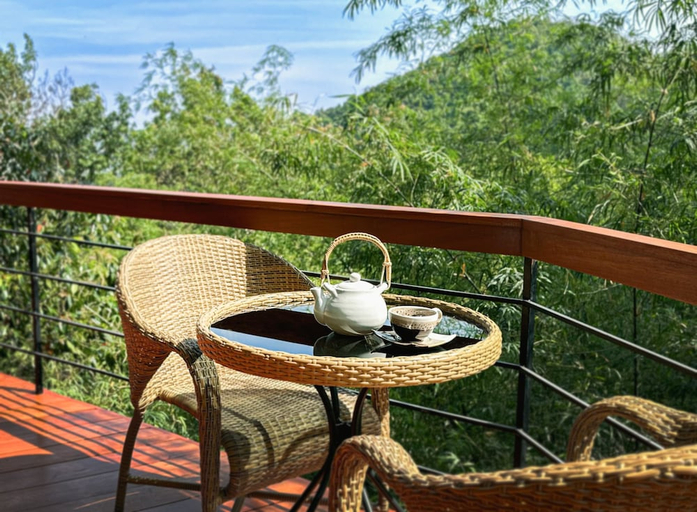 Food & Drinks 4, Korsiri Villas, Phuket Island