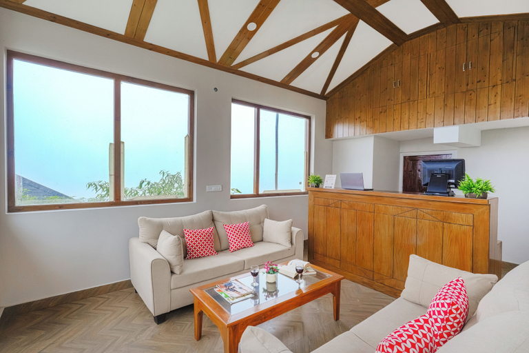 Reception, Shilayvas Cottages - Centrally Air Conditioned, Shimla